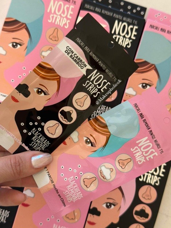 Producto - MASCARILLA PUNTOS NEGROS PARA NARIZ - THELMA AND LOUISE
