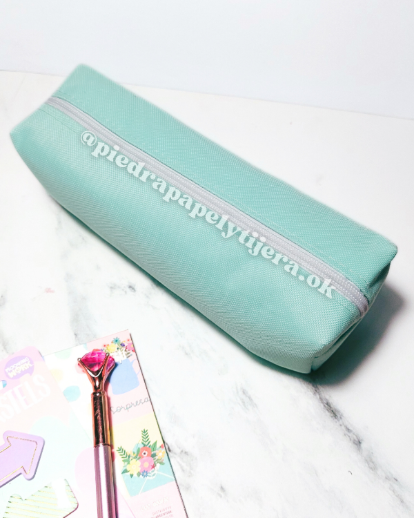Producto - Cartuchera baul aqua