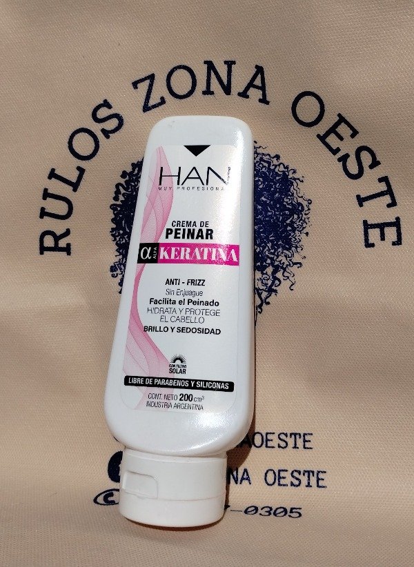 Producto - HAN Crema de peinar KERATINA 200cm3