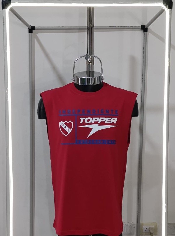 Producto - Musculosa Independiente Retro Roja