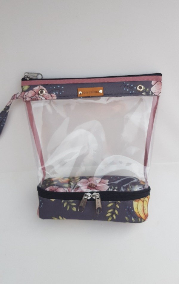 Producto - BOLSITO LANERO FLORES GRIS