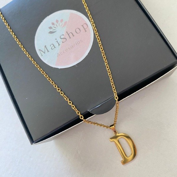 Producto - Collar Letra D AD