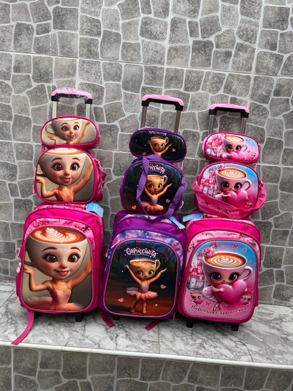 Producto - MOCHILA GRANDE 3 PIEZAS C/CARRITO NIÑA ART.610