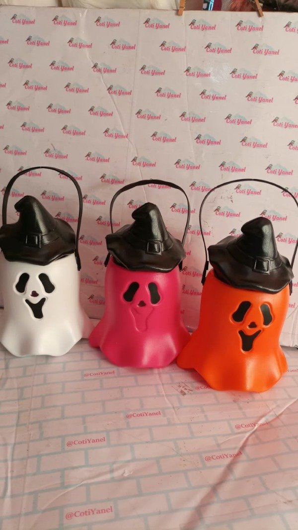 Producto - Carameleras fantasmas