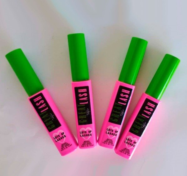 Producto - MÁSCARA DE PESTAÑAS GREAT LASH TEJAR