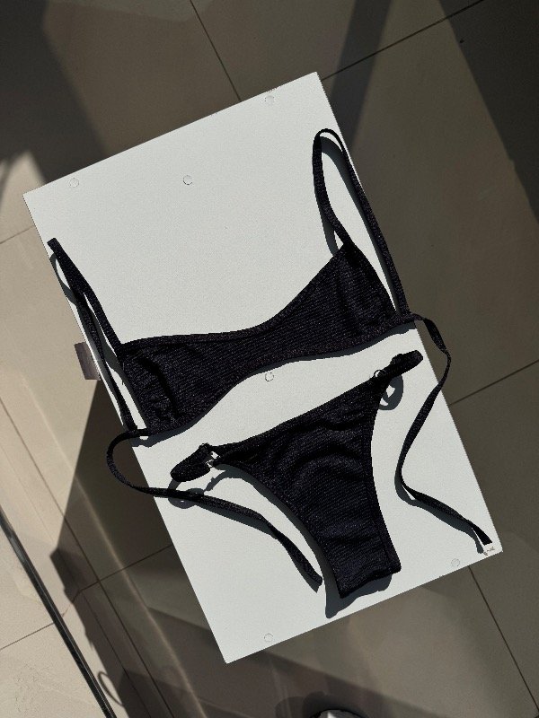 Producto - Bikini Fortaleza negra