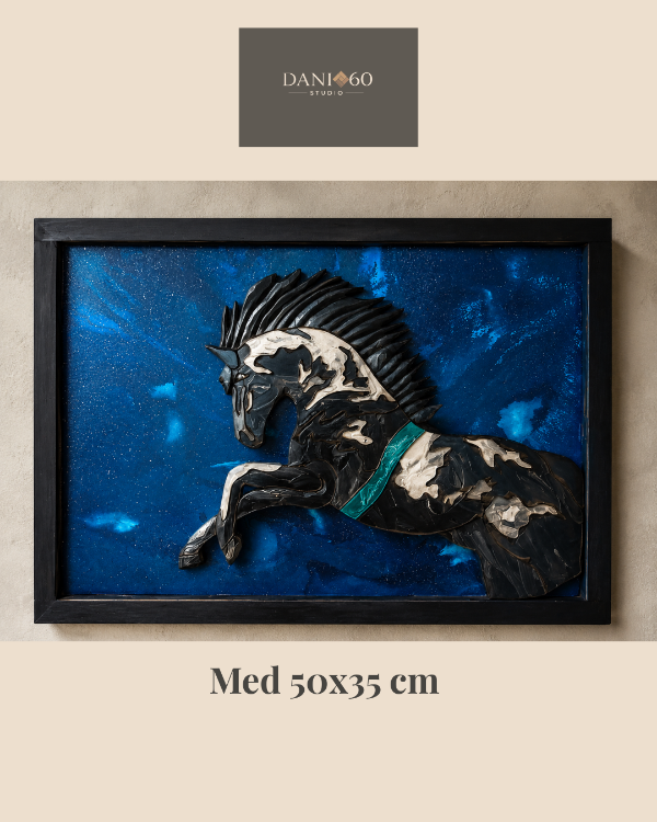 Producto - Cuadro Artesanal Caballo Negro