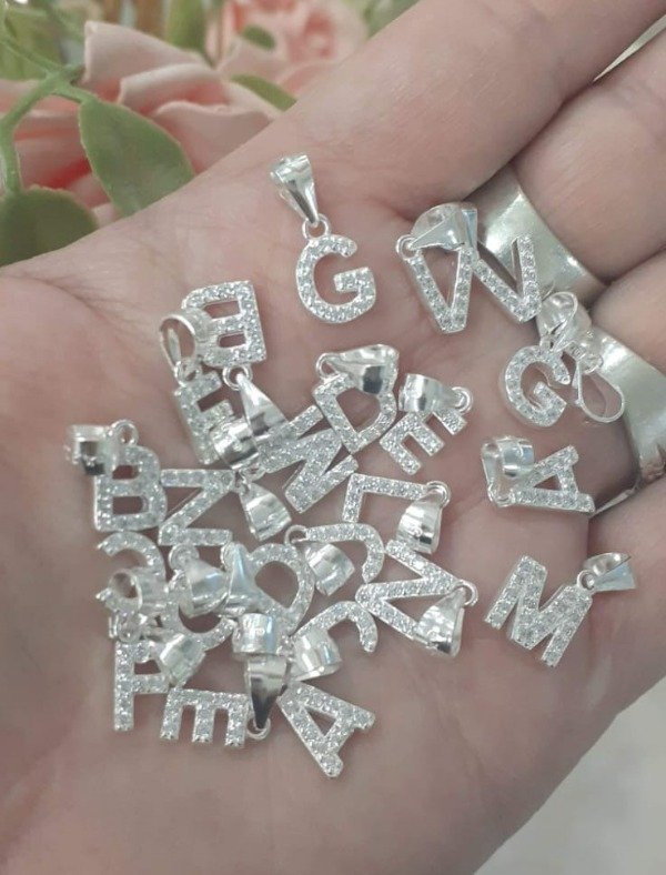 Producto - Dijes Iniciales c/Piedras