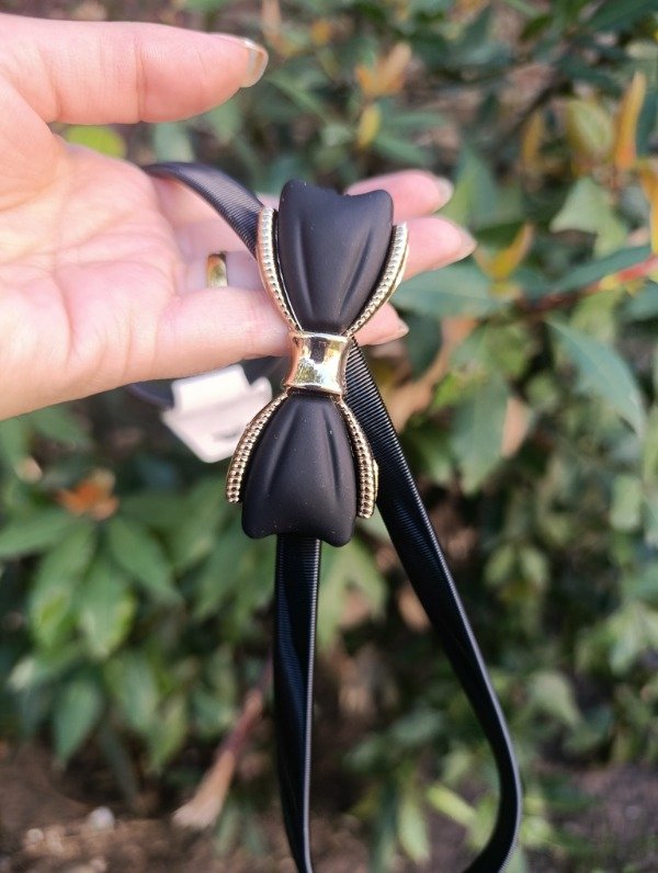 Producto - Cinto negro moño