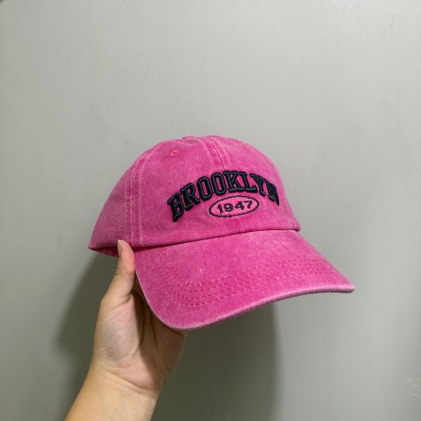 Producto - Gorra Brooklyn fucsia