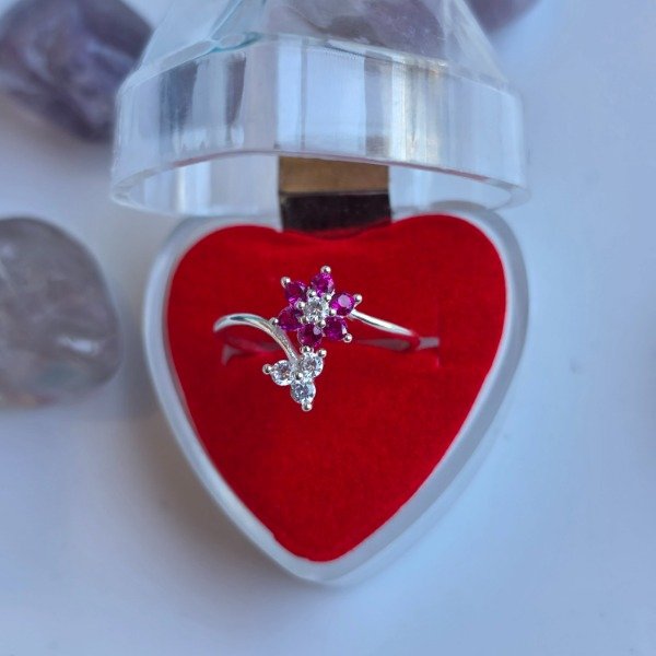 Producto - Anillo italiano flor cubic fucsia y hojas blancas