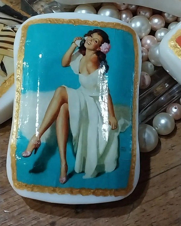 Producto - Caja de Jabón x 5 unidades diseño Pin Up