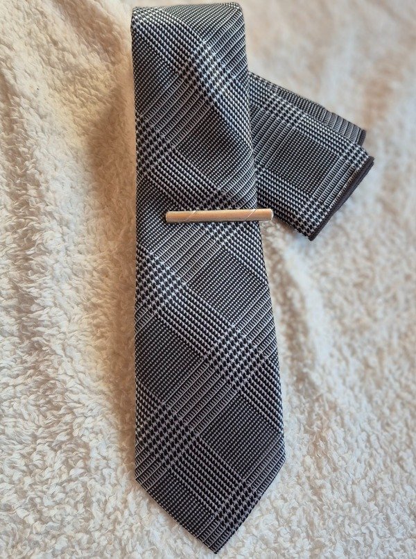 Producto - Set corbata+trabacorbatas+pañuelo C