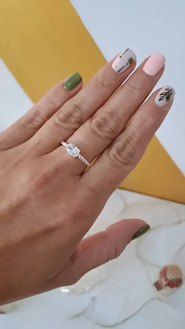 Producto - Anillo Cintillo Oval