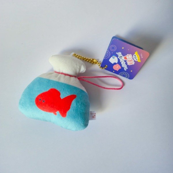 Producto - Peluche Tsuburana Hitomi - Pez en bolsita