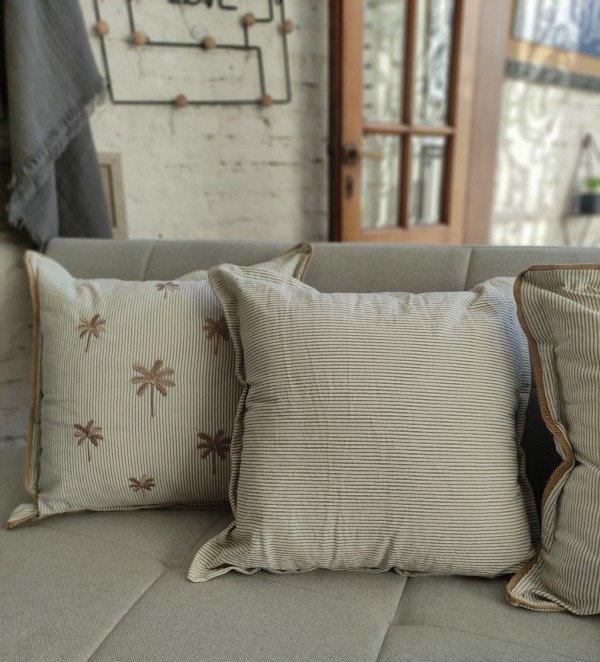 Producto - ALMOHADON RAYADO