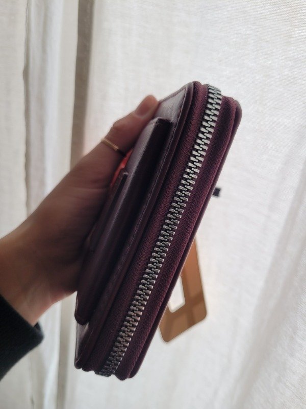 Producto - Billetera simple bordó con bolsillo delantero - Amayra - 1