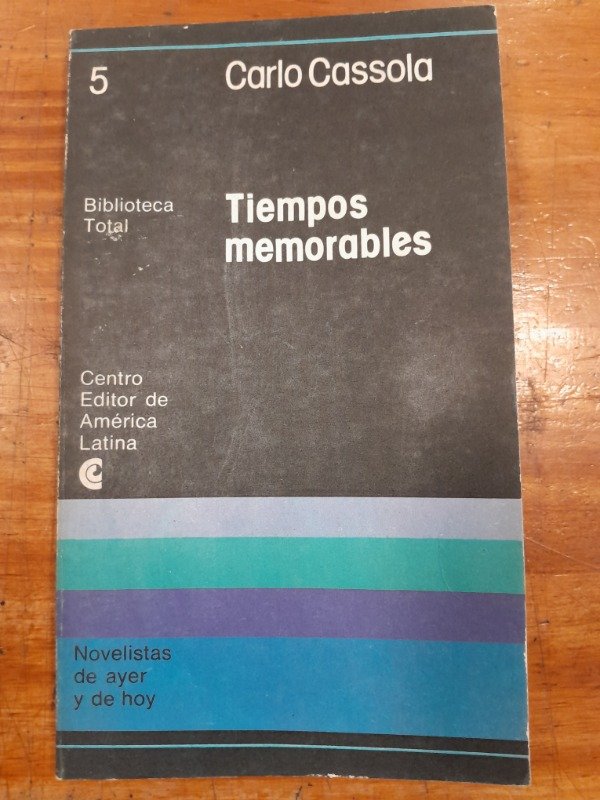 Producto - Tiempos memorables - Carlo Cassola