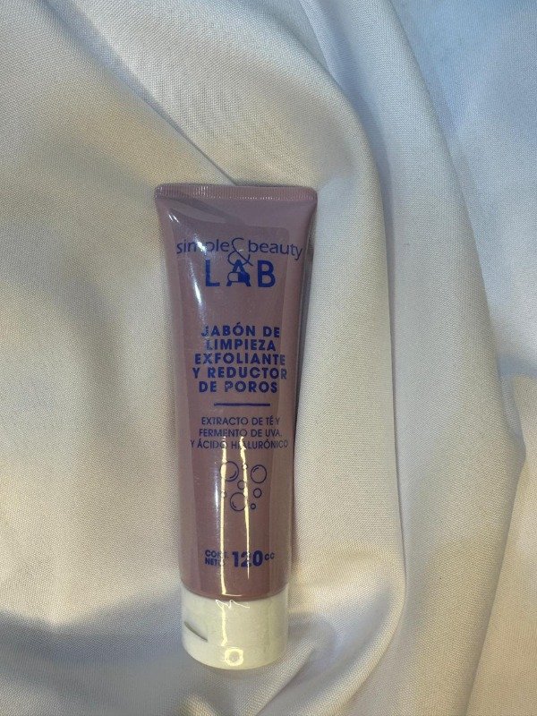 Producto - Jabon de limpieza exfoliante y reductor de poros