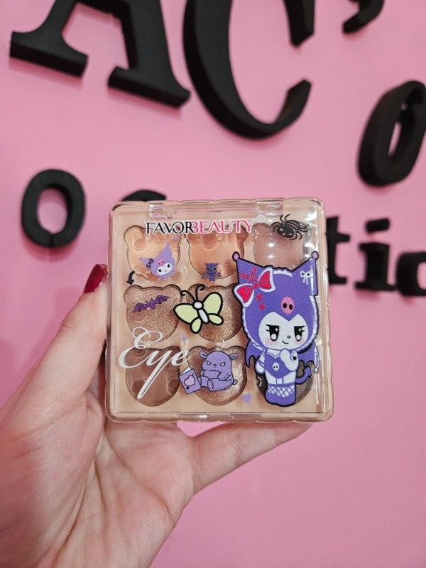 Producto - Paleta de sombras Kuromi x9 tonos