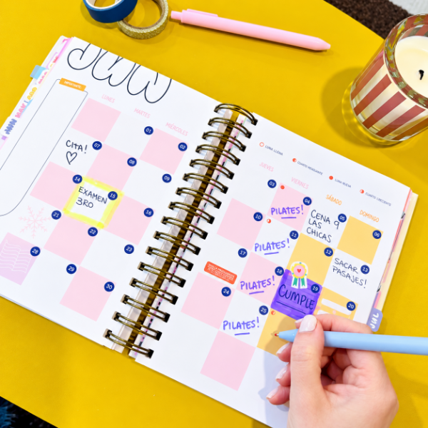 Producto - AGENDA LILAS - Semana a la vista DOCENTE - 8