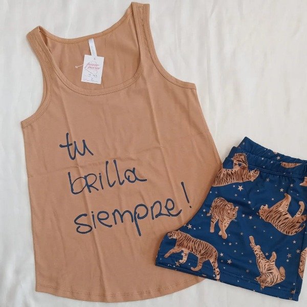 Producto - Pijama Tú brilla siempre