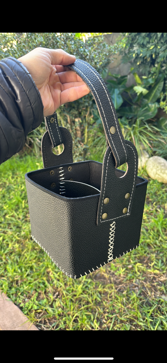 Producto - Canasta Simil cuero