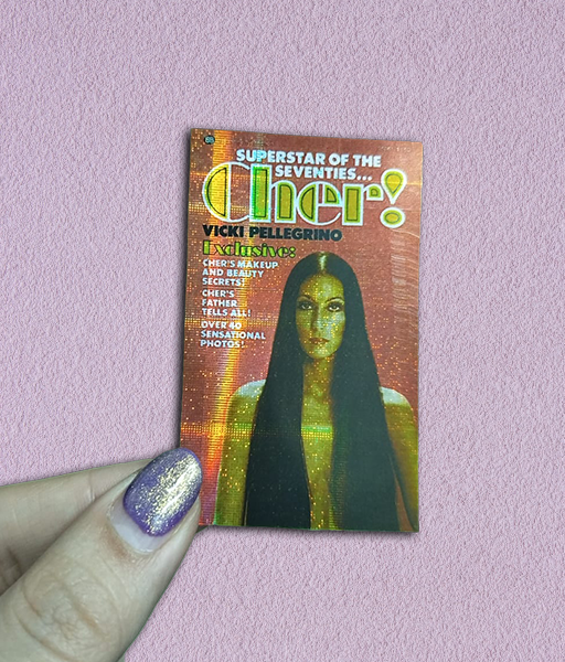 Producto - STICKER HOLOGRÁFICO - CHER - REVISTA