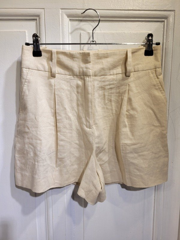 Producto - Short ZARA beige de lino Talle S - PRECIO: 48X