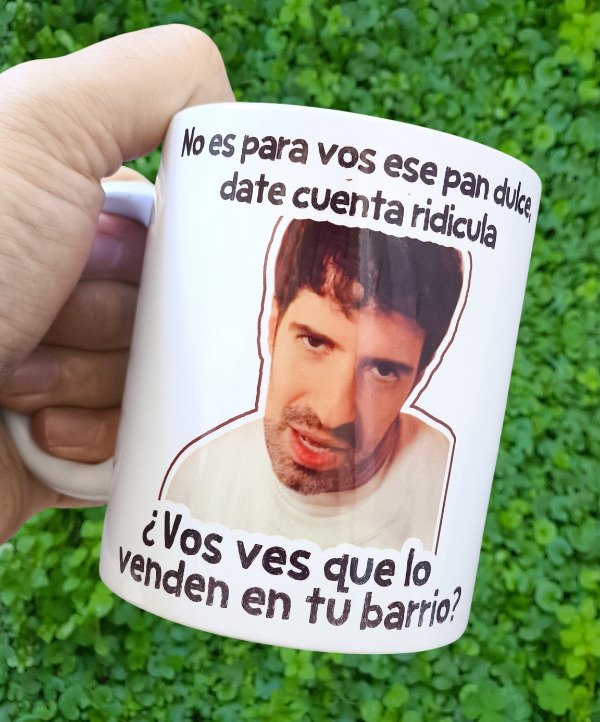 Producto - Martín Cirio // No es para vos ese pan dulce, date cuenta ridícula.