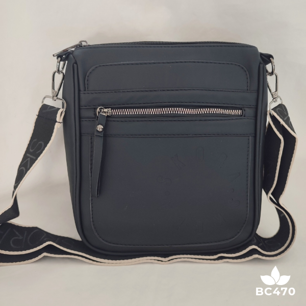 Producto - BANDOLERA SKORA NEGRA RECTANGULAR
