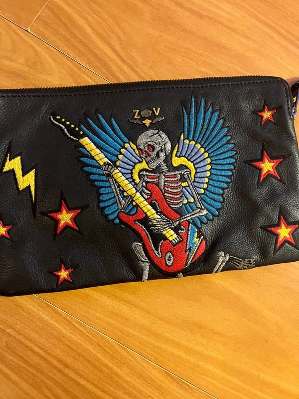 Producto - ZADIG SOBRE CUERO