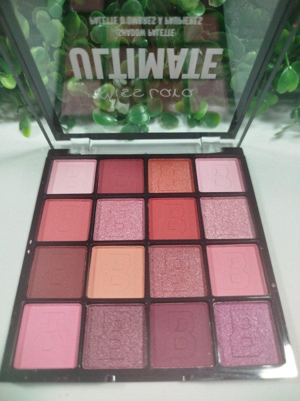 Producto - PALETA 16 SOMBRAS BERRIES MISS LARA