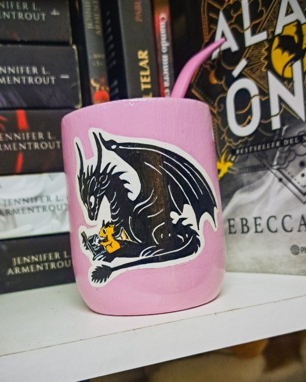 Producto - Mate pintado a mano Alas de sangre Tairn y Andarna