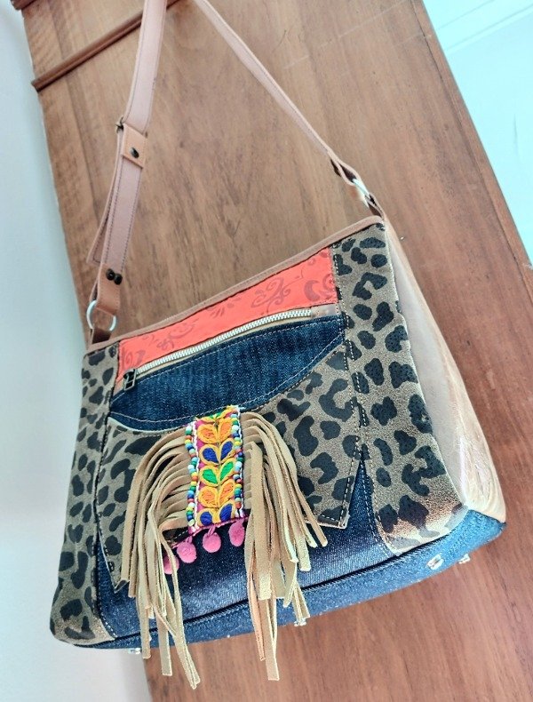 Producto - Cartera "CAROLA"
