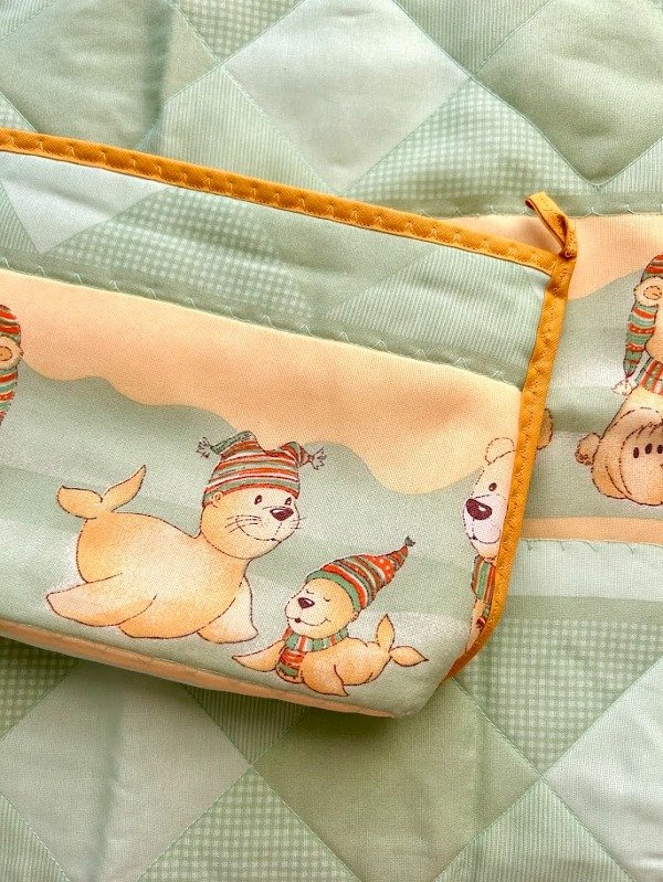 Producto - Neceser + cambiador bb Foca