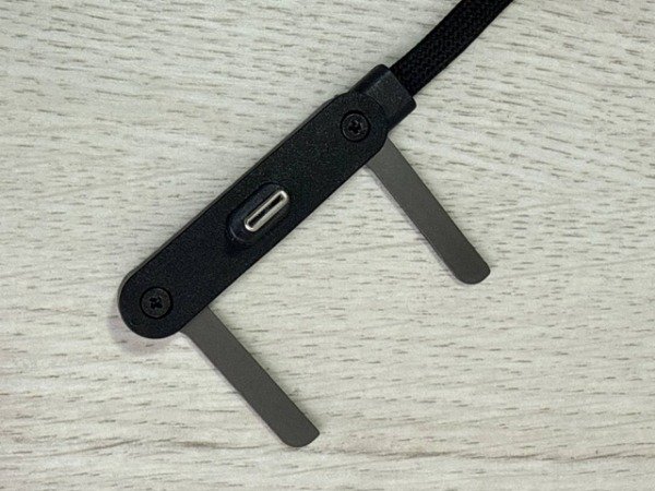 Producto - CABLE SOUL CON SOPORTE INCLUIDO 1.5 METROS - TIPO C A TIPO C - 6