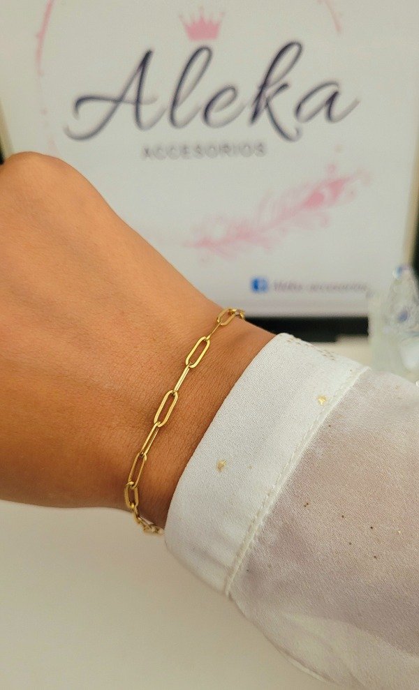 Producto - Pulsera paper clip de acero dorado