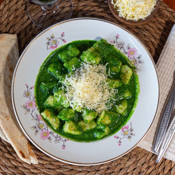 Producto - Ñoquis con salsa de espinaca