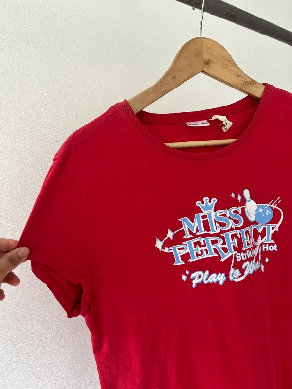 Baby tee Miss Perfect — imagen 3