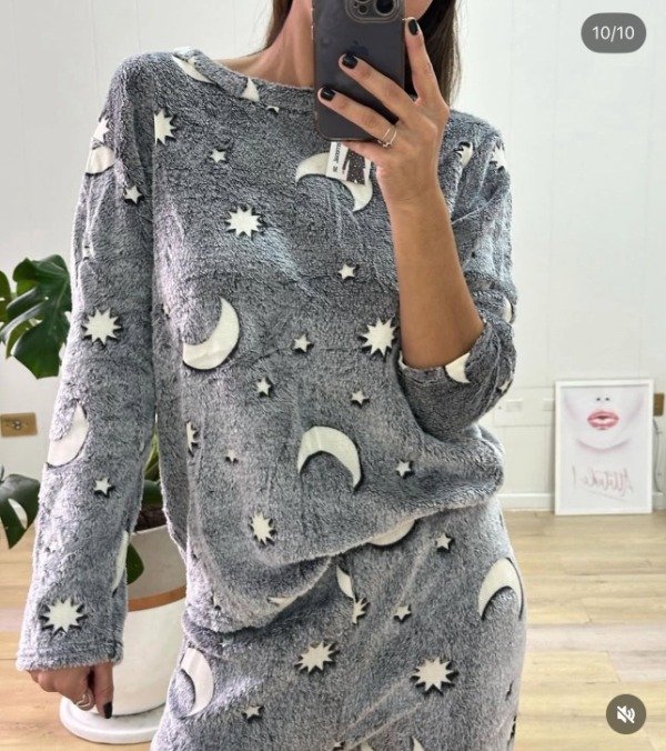 Producto - Pijama Adolescente Lunas y Estrellas Gris