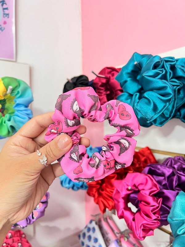 Producto - SCRUNCHIE KUROMI CALB.