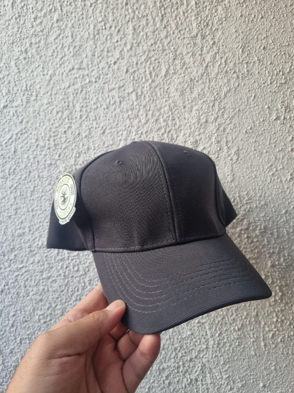 Producto - Gorra LISA CERRADA GRIS OSCURO