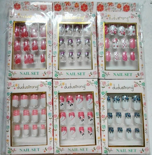 Producto - Uñas postizas decoradas Dudustrong PAB 2/26