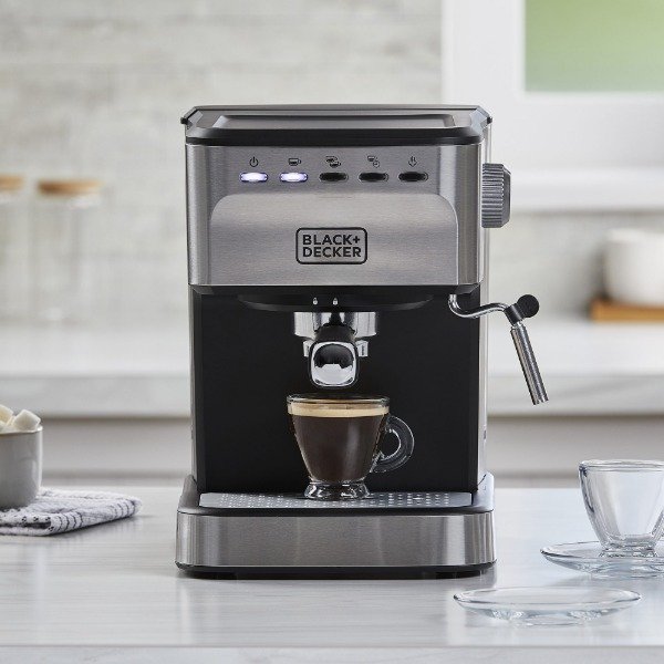 Producto - Cafetera espresso semiautomática 1.5L 1100w Black+Decker EM0312-0SDAR - 0