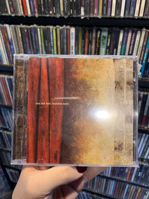 Producto - Nine inch nails - Hesitation marks