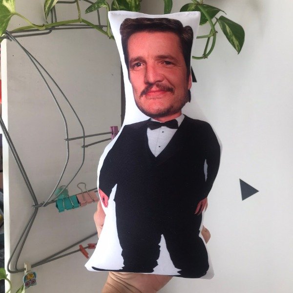 Producto - Muñeco Pedro Pascal - 1