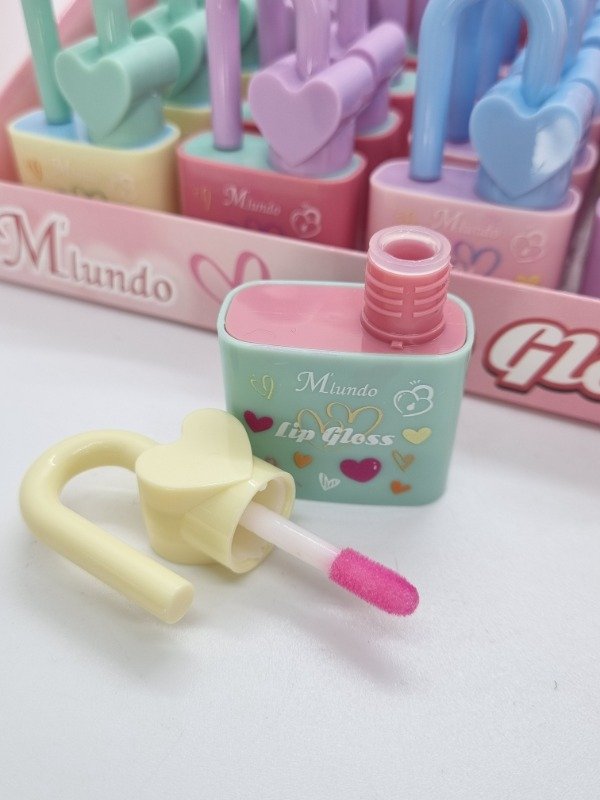 Producto - Gloss magic candadito