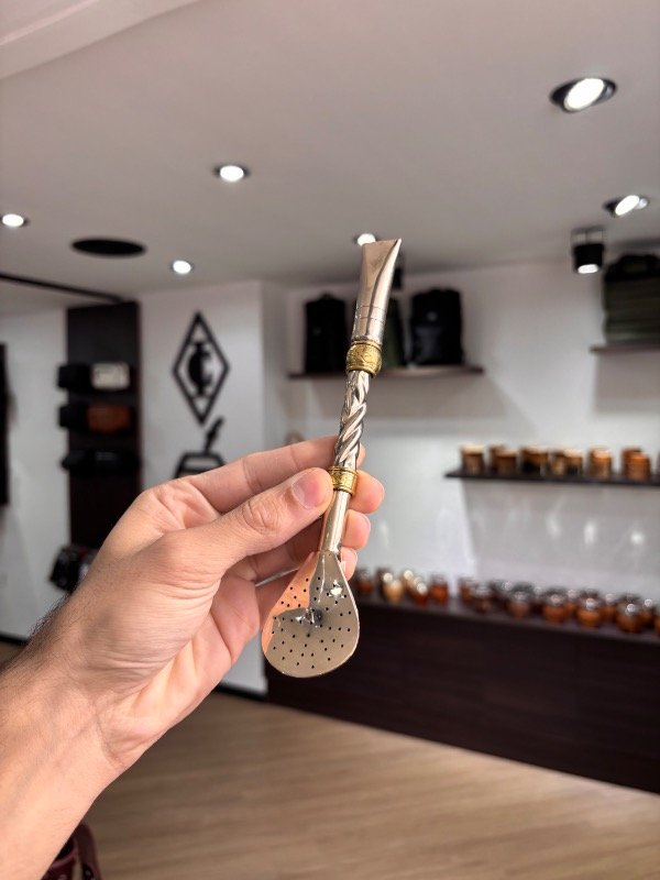 Producto - BOMBILLON ARTESANAL PALA ANCHA RECTO PICO DE REY - 1