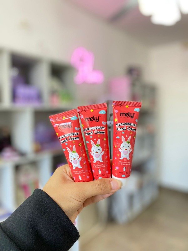 Producto - Crema para manos Mely Frutilla